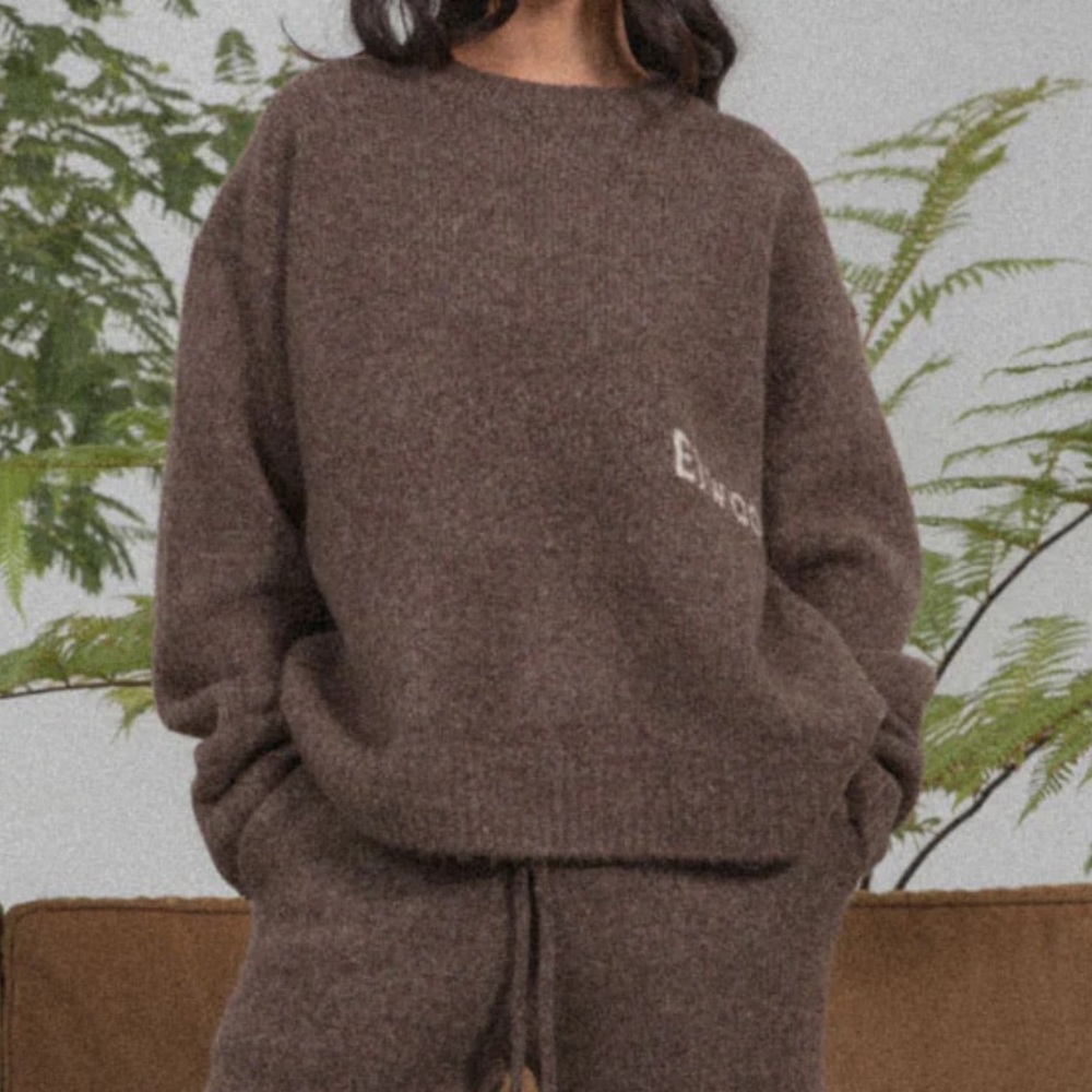 Elwood Bordeaux Knit Sweater